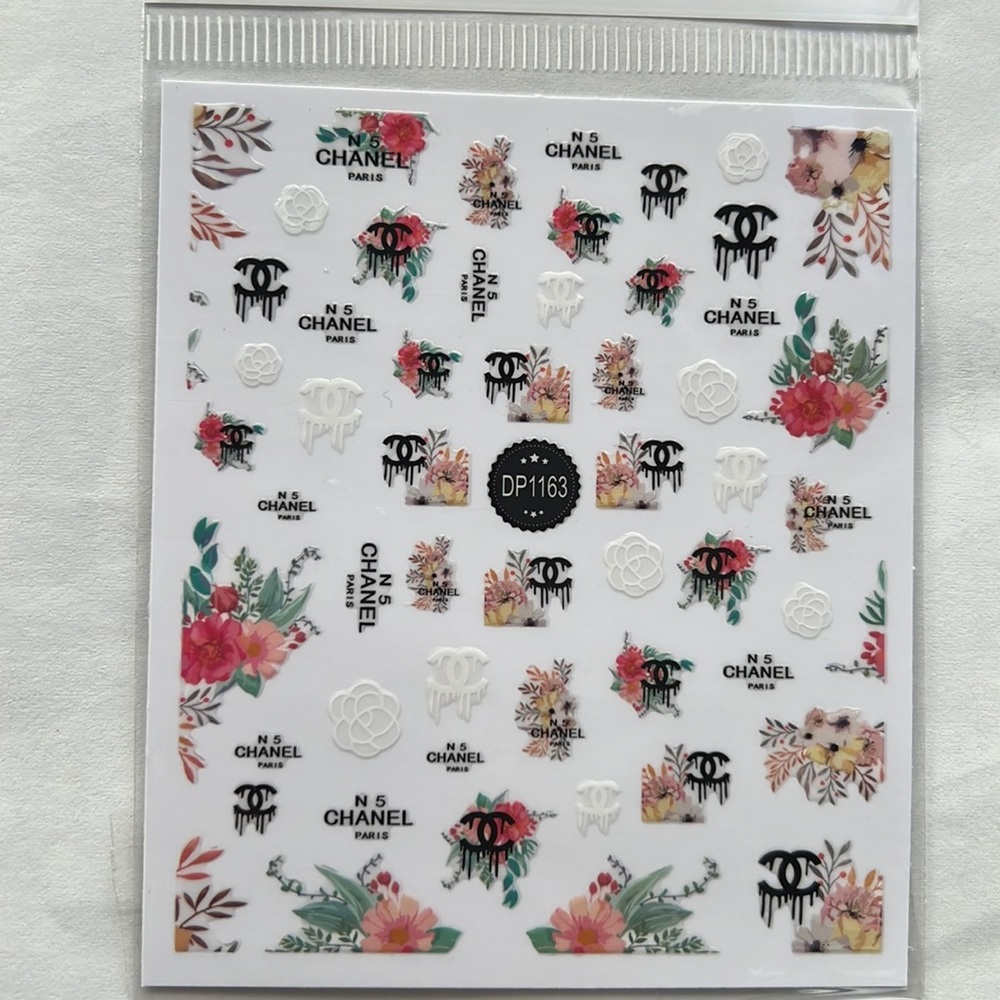 LUXURY NAIL STICKERS